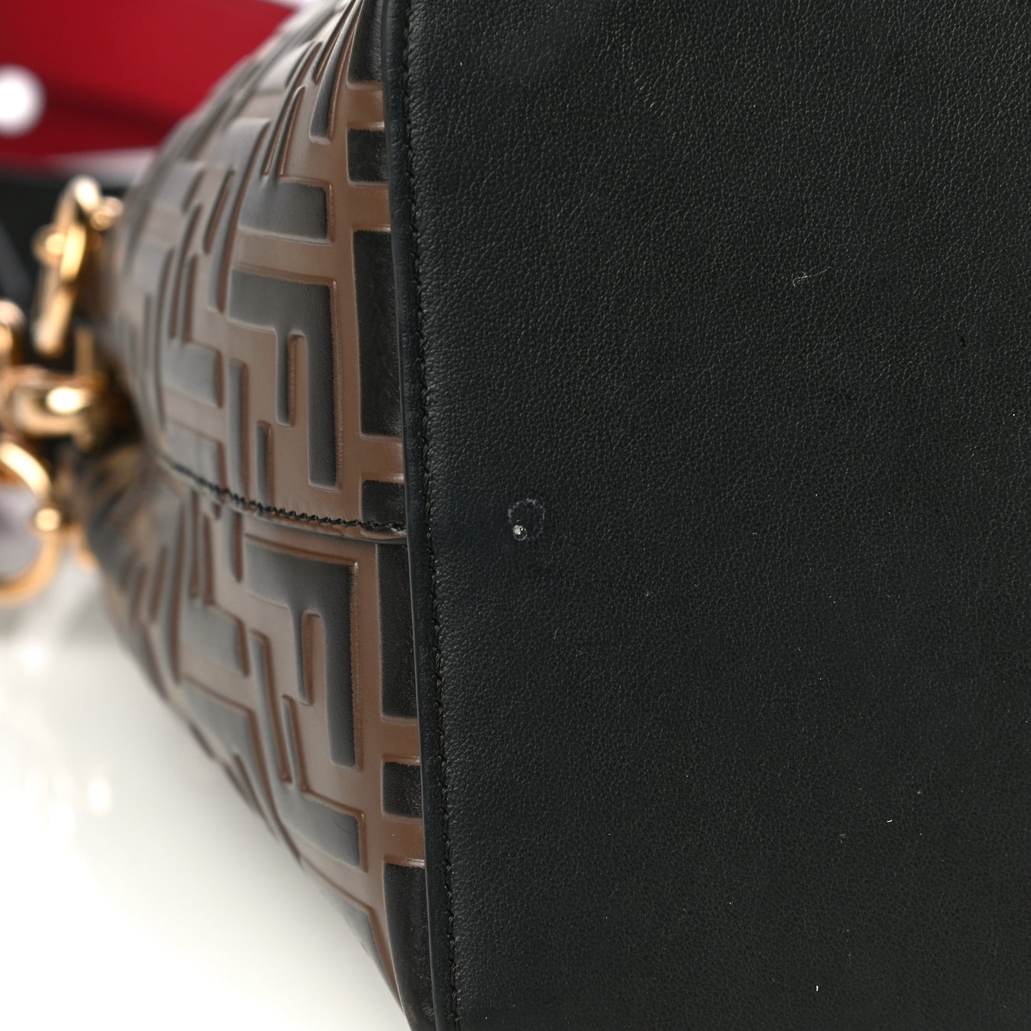 Vitello Grace F is Fendi Bi-Color FF 1974 Embossed Grande Mon Tresor Bucket Bag Maya Black Fragola