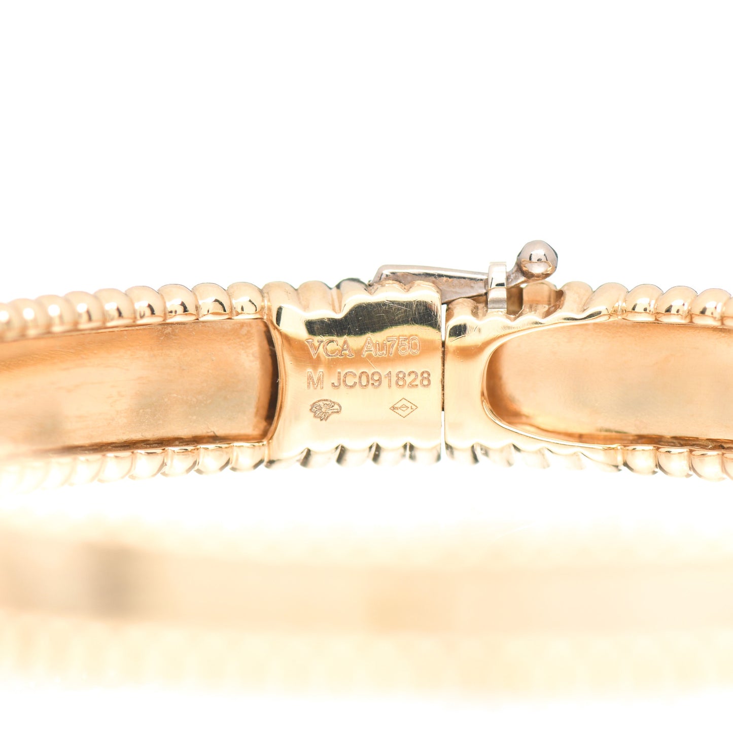 18K Yellow Gold Perlee Signature Bangle Bracelet M
