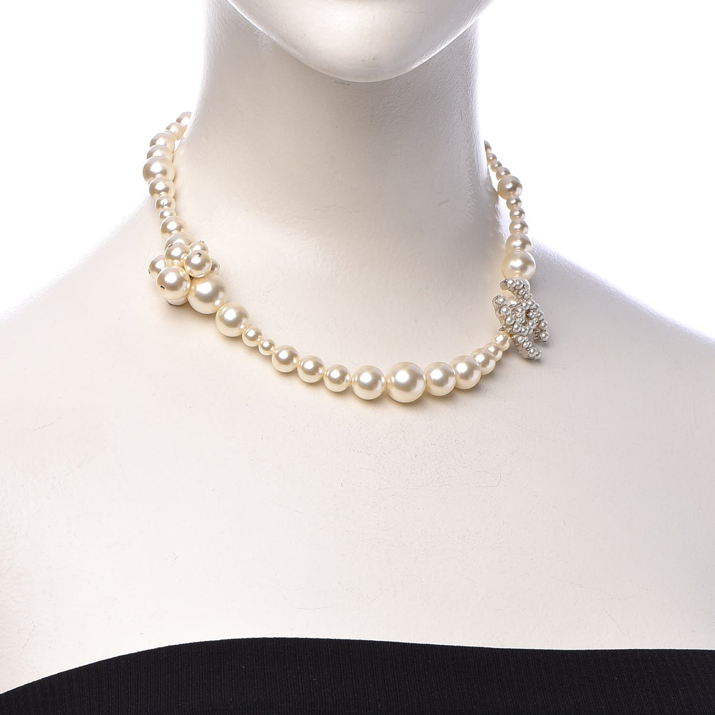Pearl Cluster CC Necklace Silver