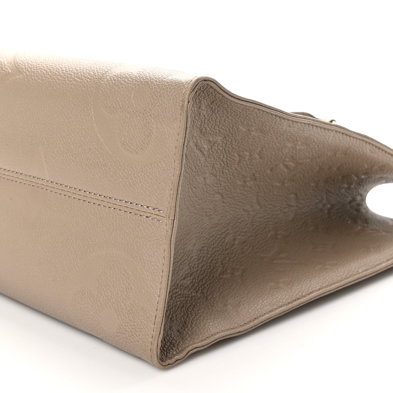 Louis Vuitton Empreinte Monogram Giant Onthego MM Tourterelle 9 of 9