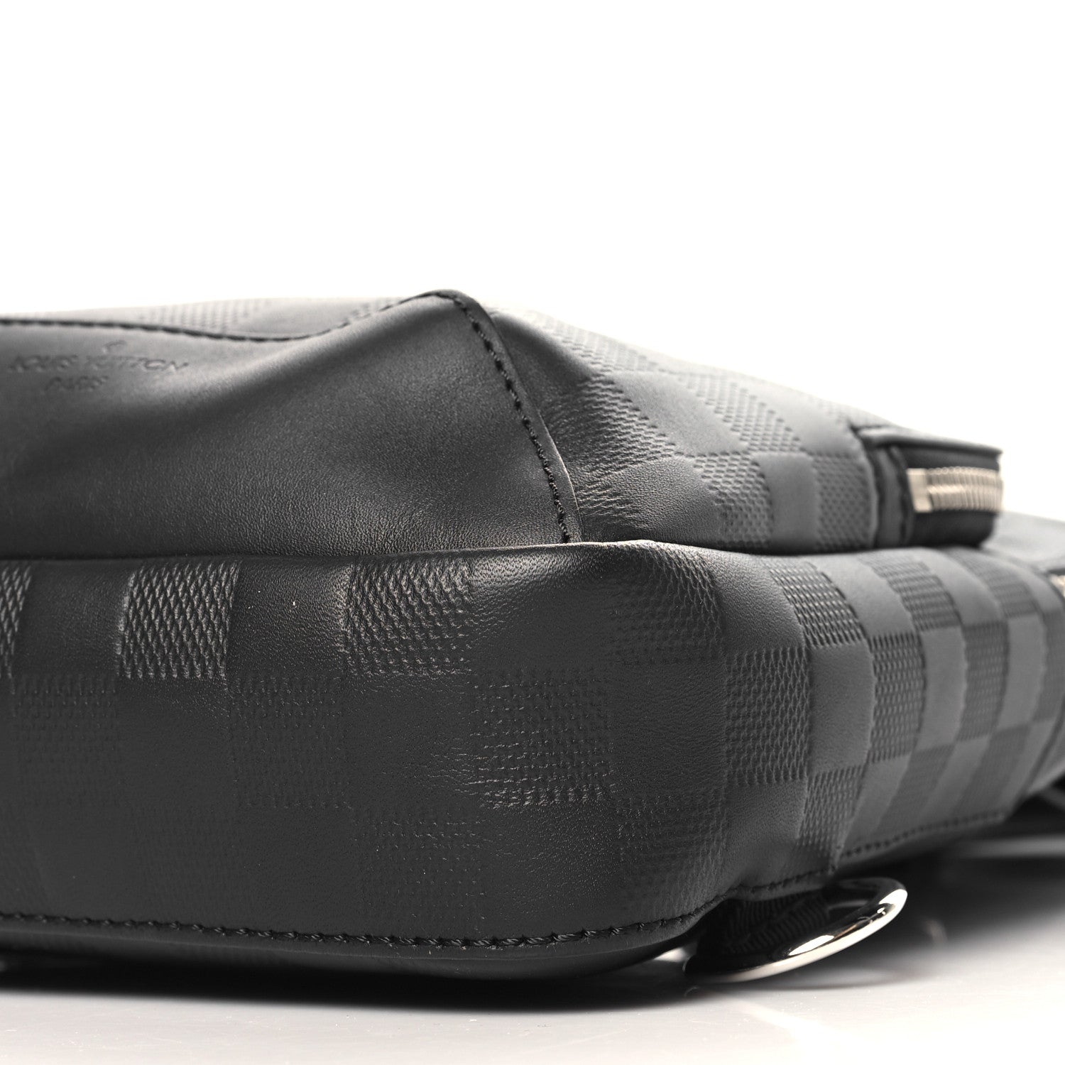 Louis Vuitton Damier Infini Avenue Sling Bag Onyx 9 of 9