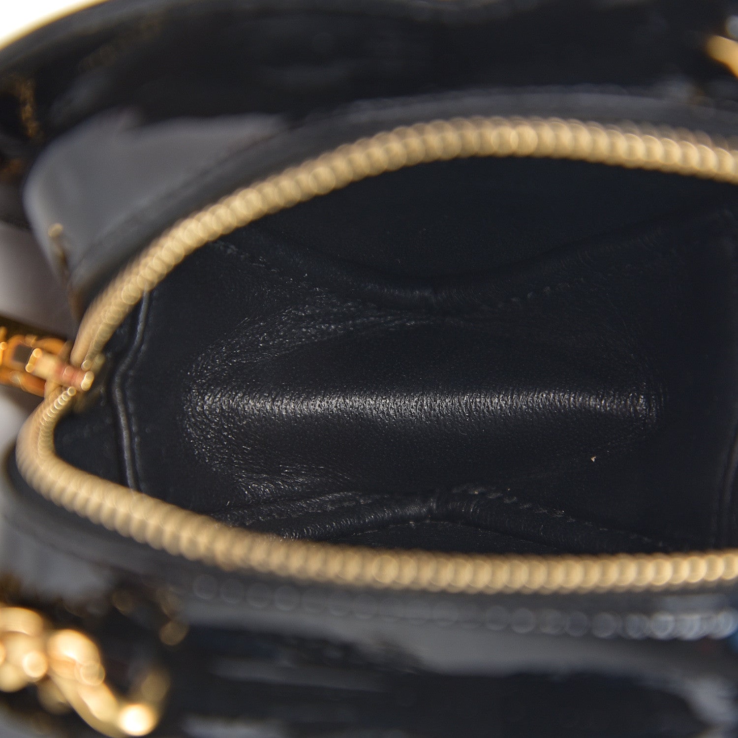 Saint Laurent Patent Small Love Heart Chain Bag Black 4 of 9