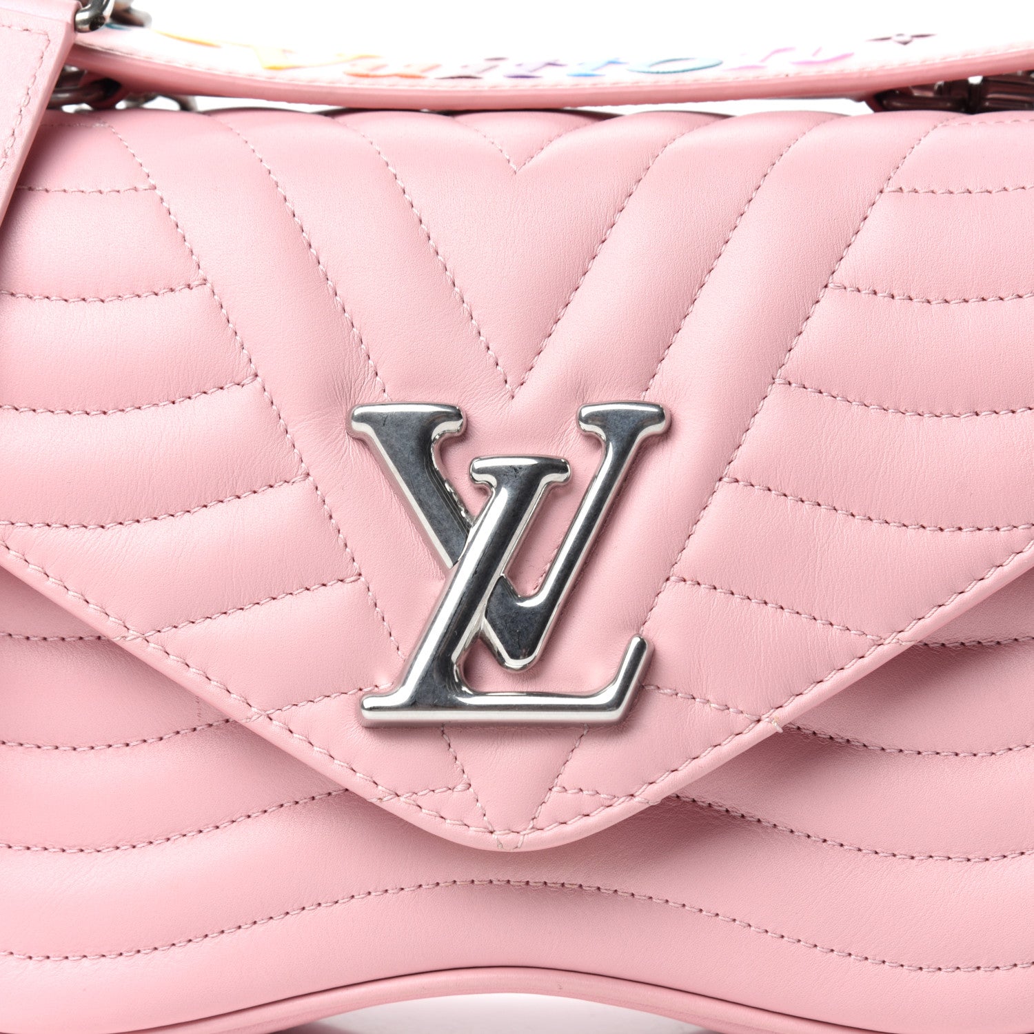 Louis Vuitton Calfskin New Wave Chain MM Smoothie Pink 9 of 9
