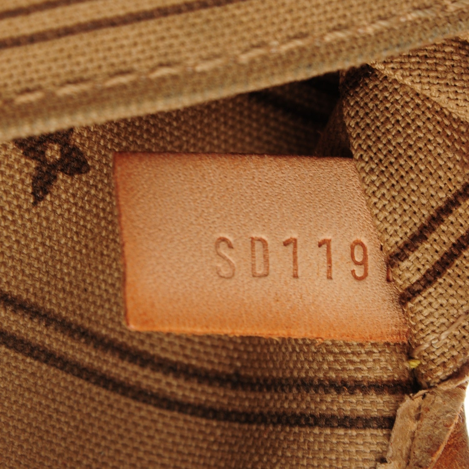 Louis Vuitton Monogram Neverfull MM 7 of 8