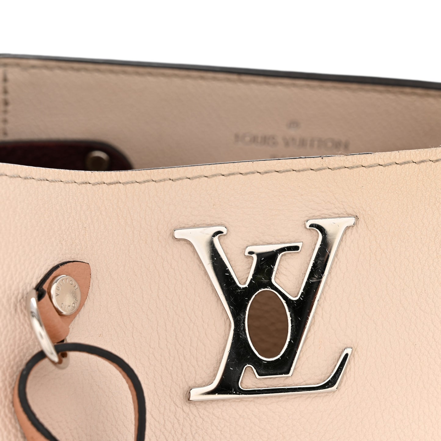 Calfskin Lockme Bucket Soie Quartz Calla