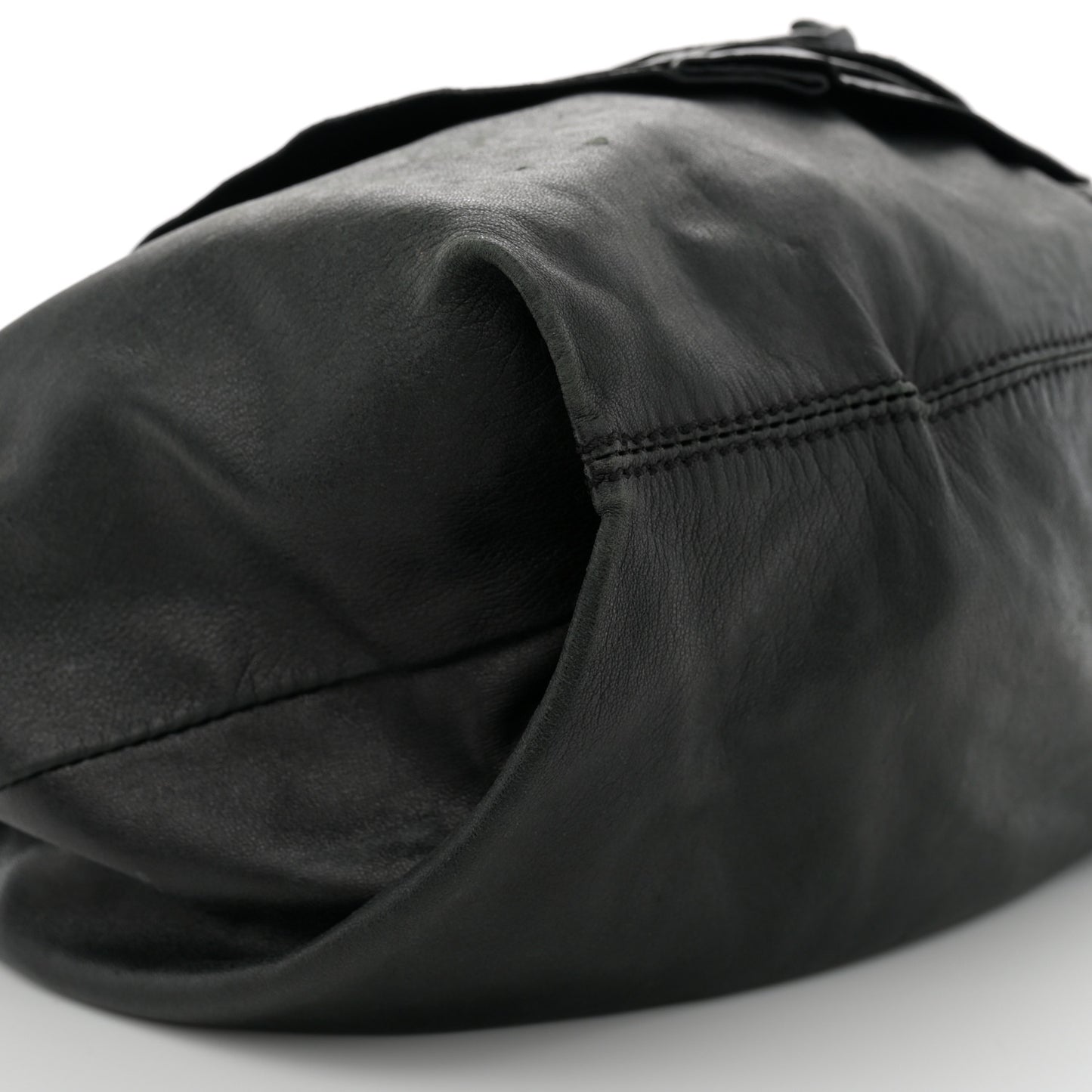 Nappa Petale Rose Hobo Black