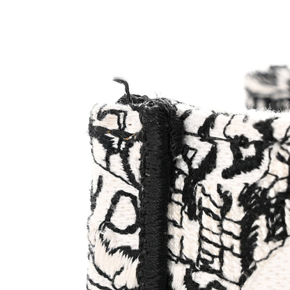 Christian Dior Canvas Embroidered Large Plan De Paris Book Tote White Black 12 of 13