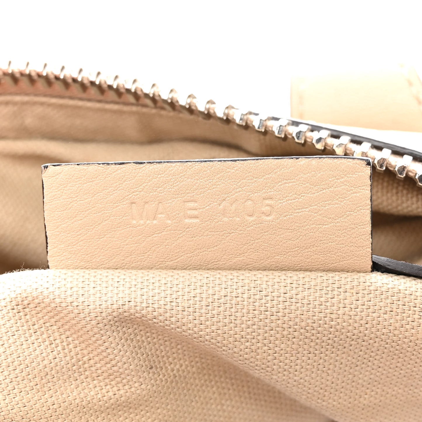 Pebbled Calfskin Small Nightingale