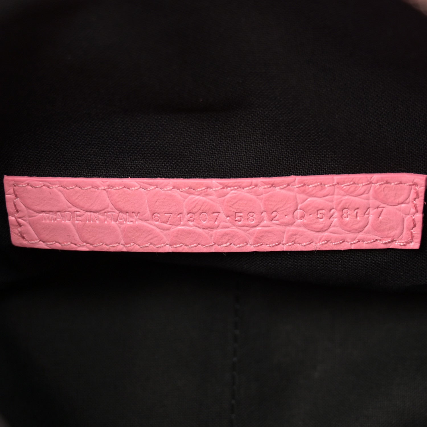 Balenciaga Extra Supple Calfskin Crocodile Embossed Small Le Cagole Shoulder Bag Sweet Pink 8 of 12