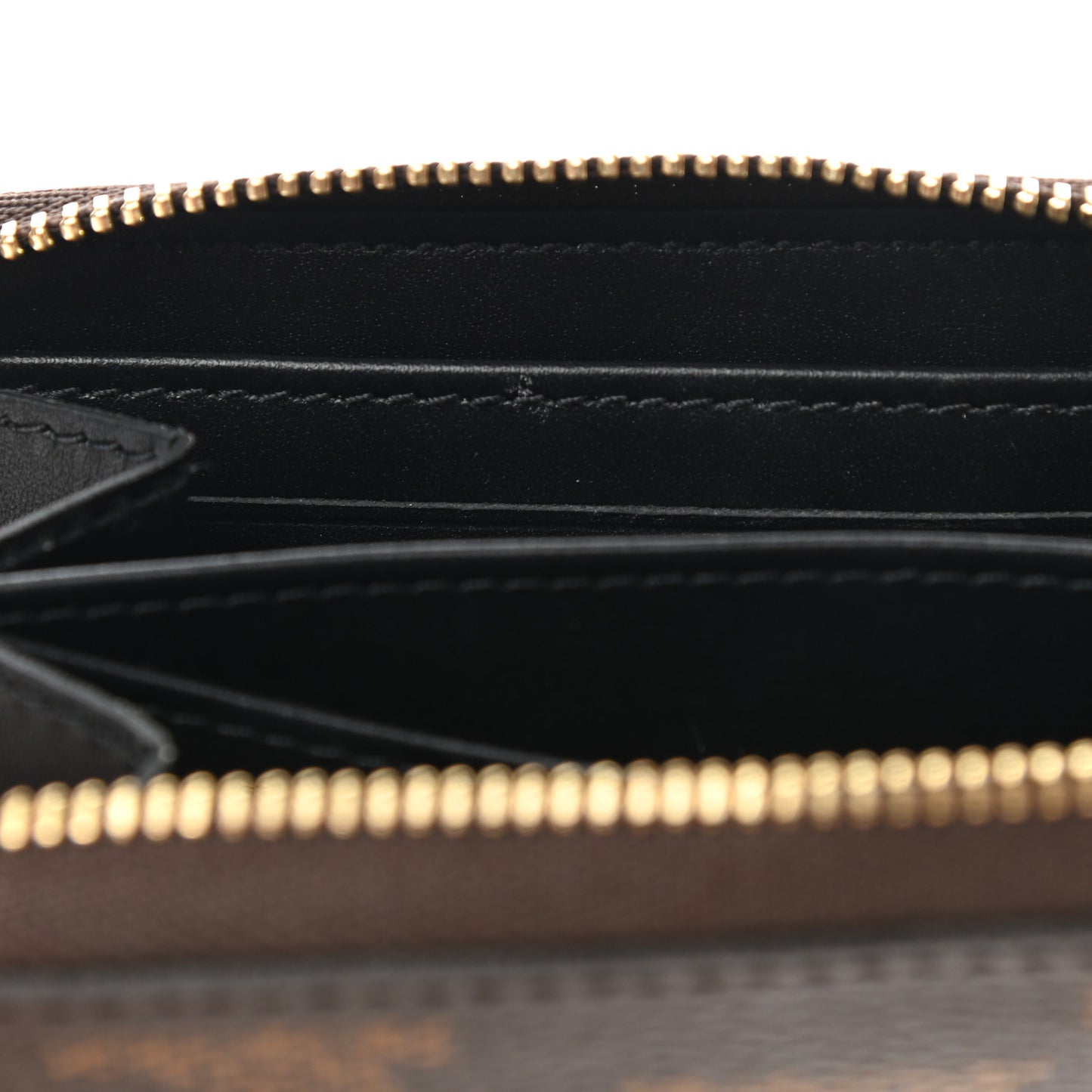Monogram Giant Zippy Coin Purse