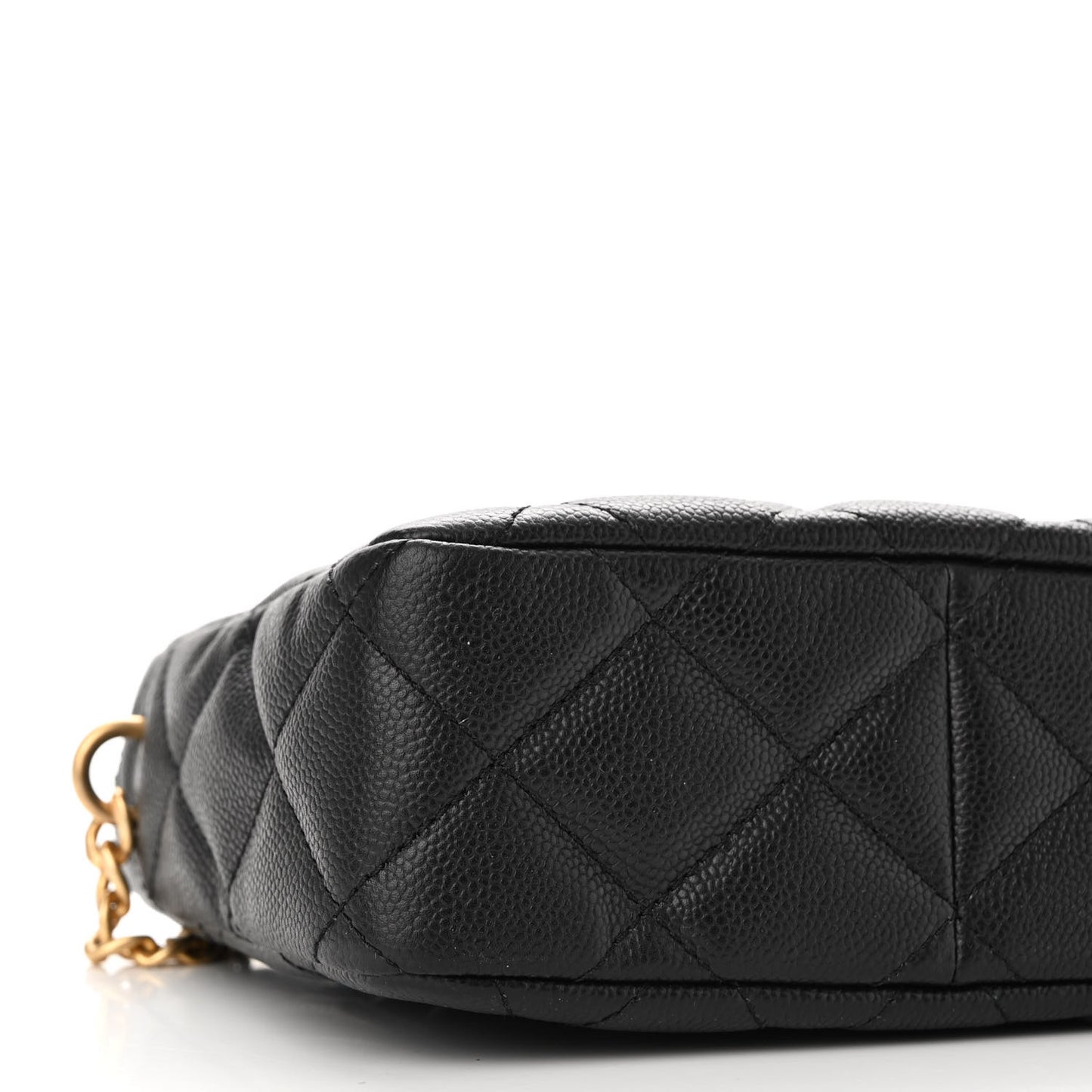 Caviar Quilted Sweetheart Hobo Black