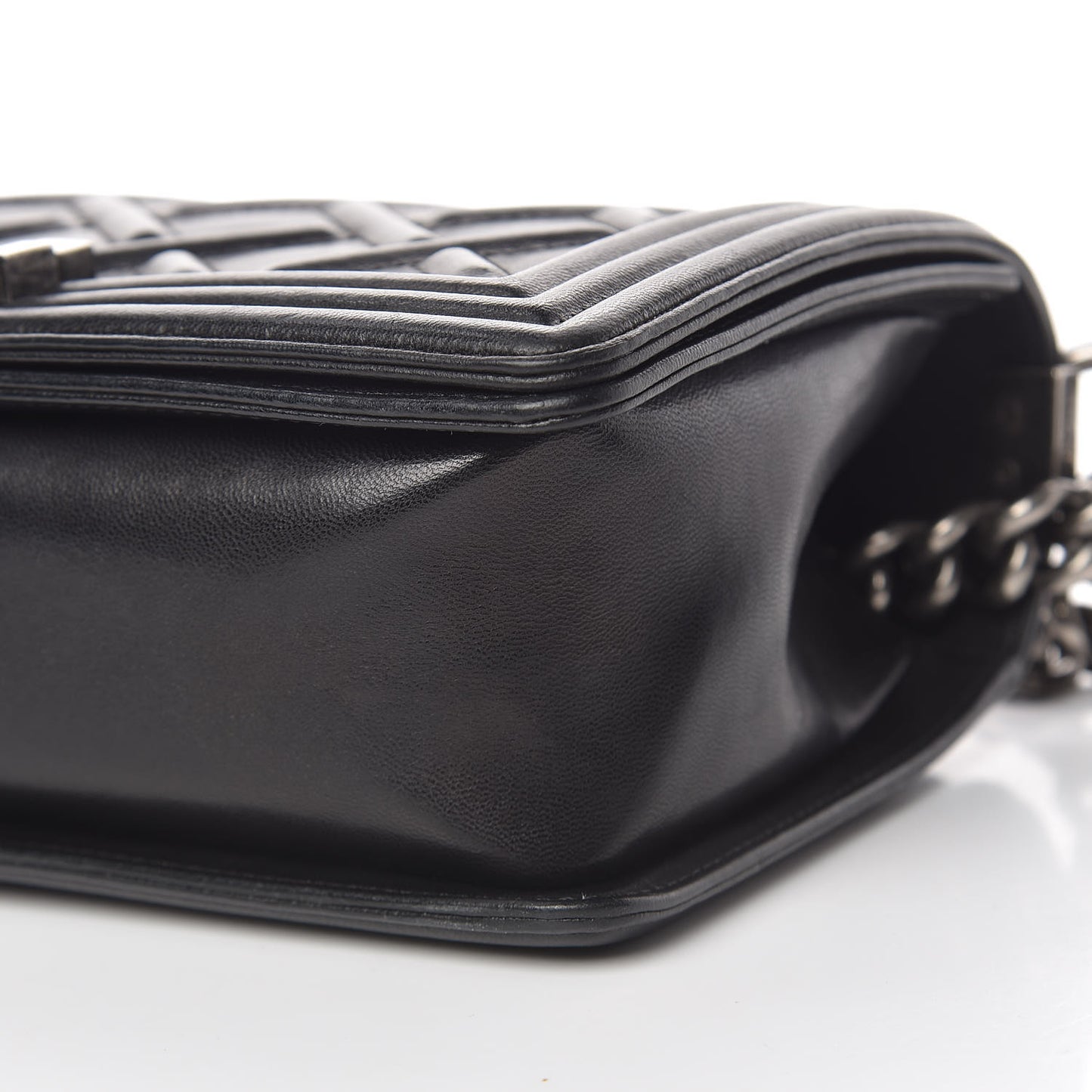Lambskin Stitched Medium Boy Flap Black