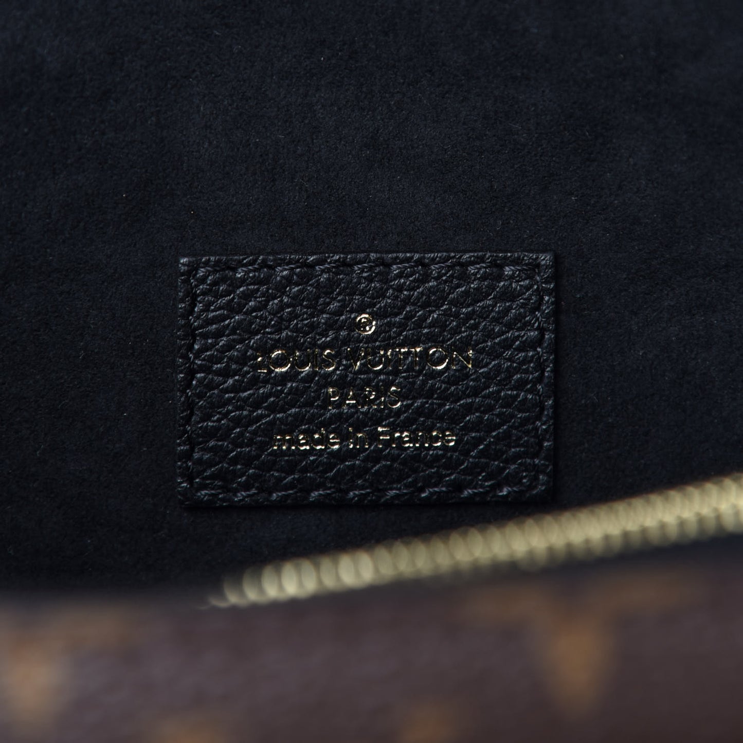 Monogram Victoire Black