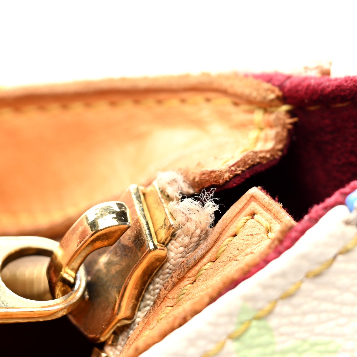 Monogram Multicolor Lodge PM White