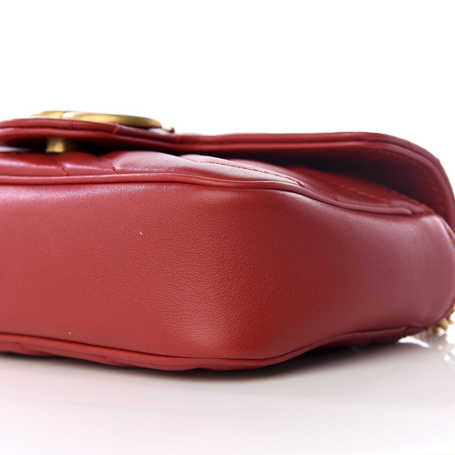 Calfskin Matelasse Super Mini GG Marmont Shoulder Bag Hibiscus Red