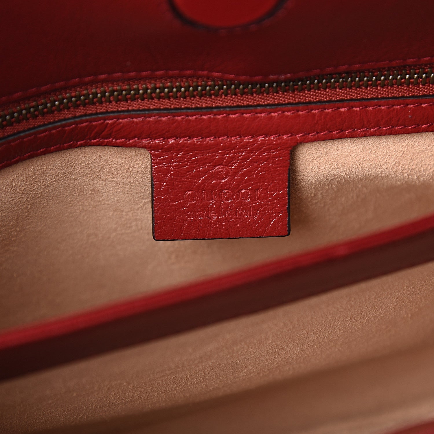 Gucci Azalea Calfskin Matelasse Heart Medium GG Marmont Slim Shoulder Bag Romantic Cerise 5 of 9