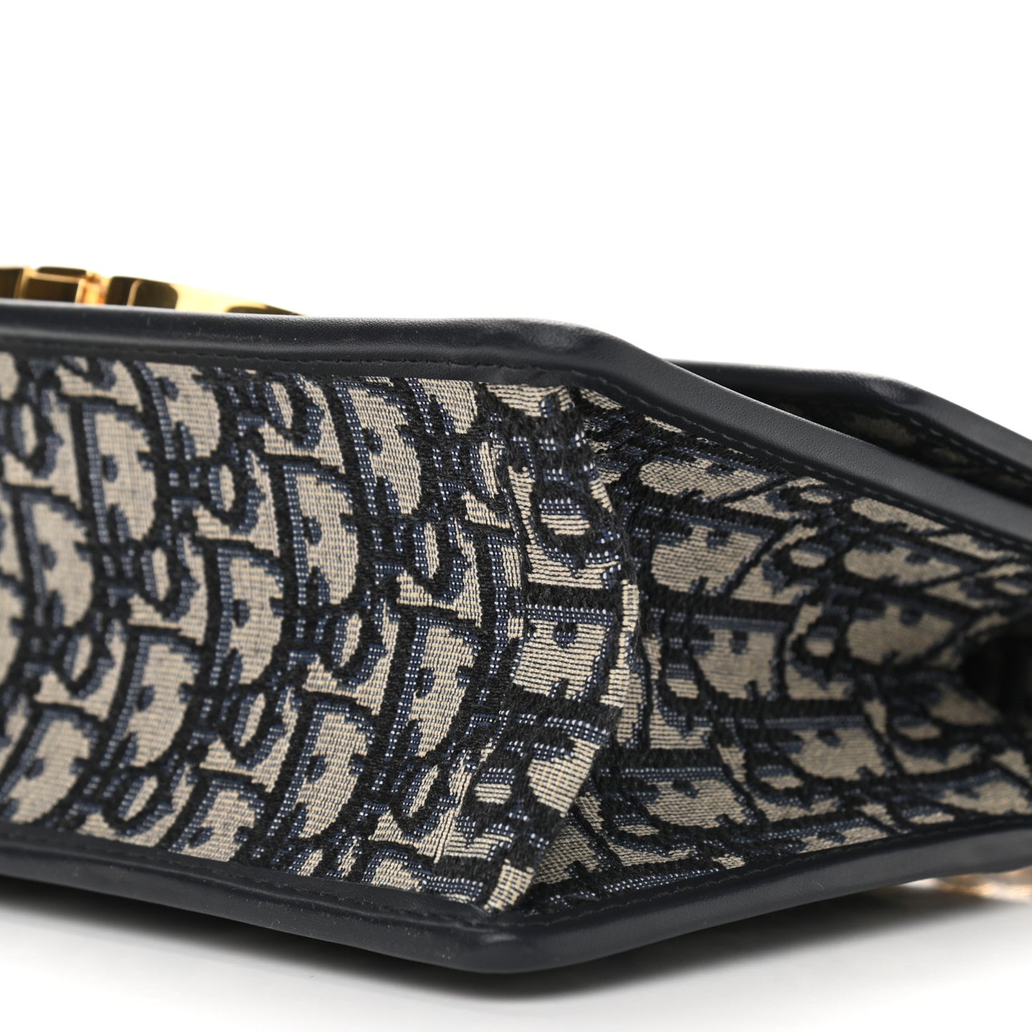 Oblique 30 Montaigne Chain Flap Bag Blue