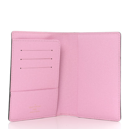 Louis Vuitton Monogram 2016 Christmas Animation Passport Cover Rose Ballerine 5 of 8