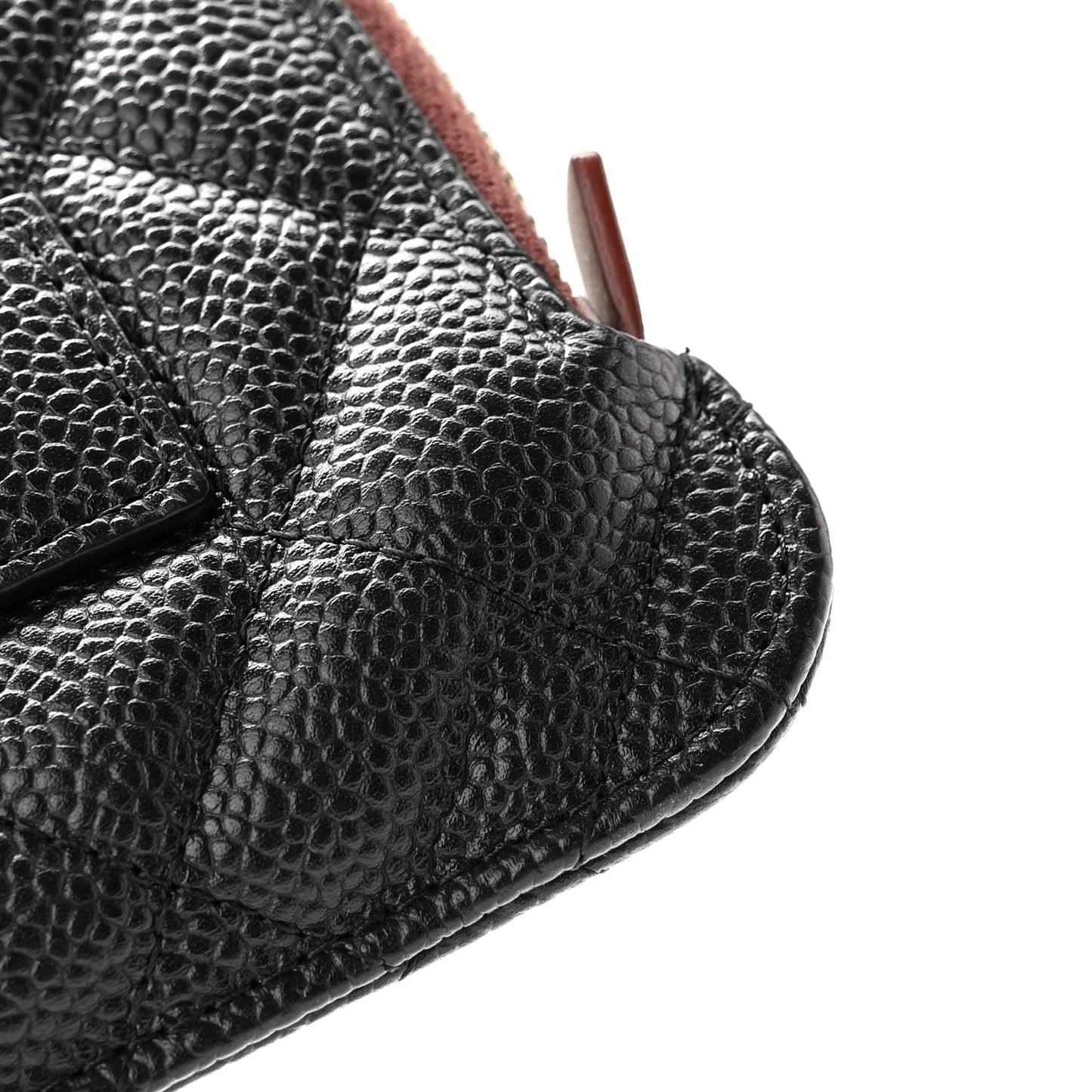 Caviar Quilted Medium Slide Pouch Black