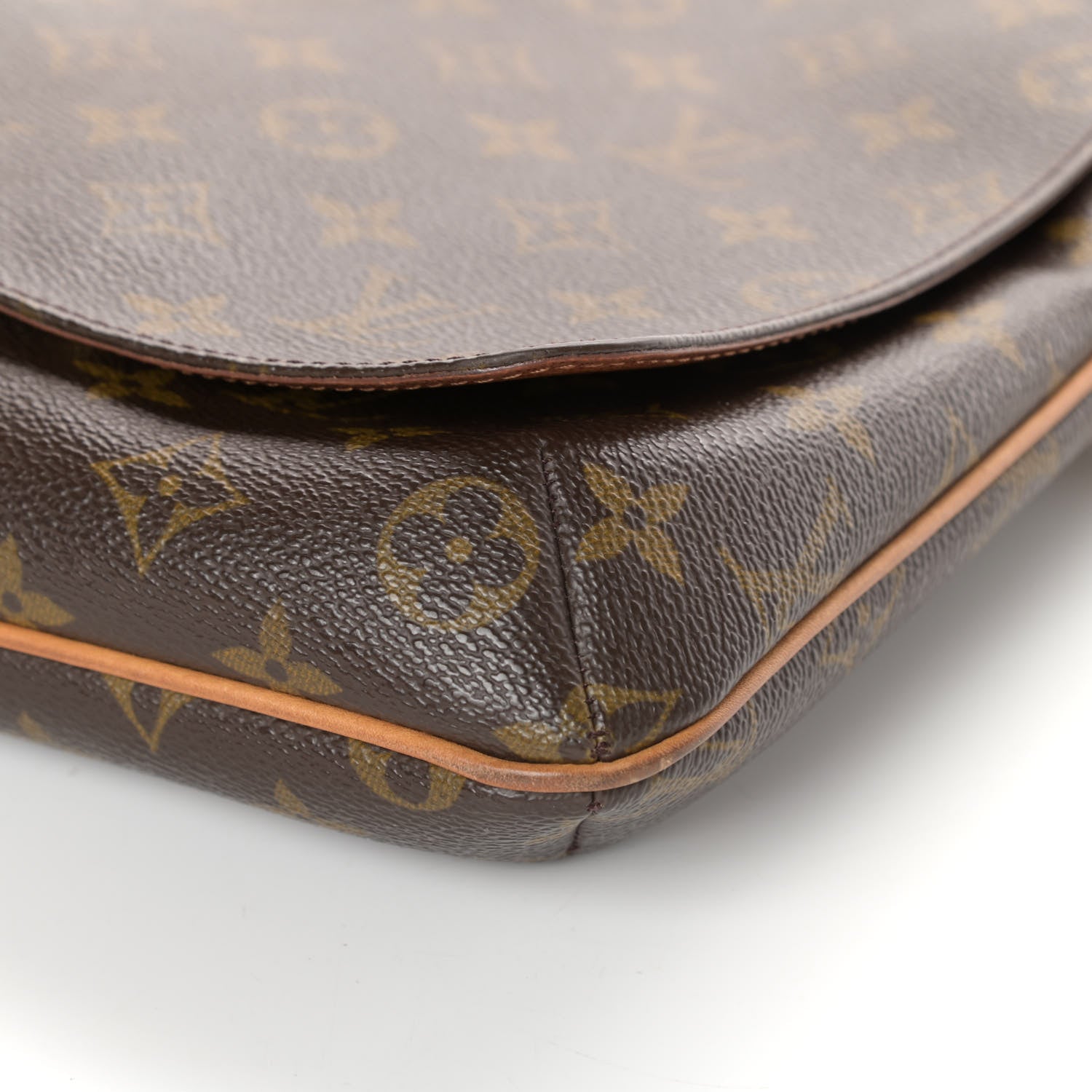 Louis Vuitton Monogram Musette Salsa 9 of 9