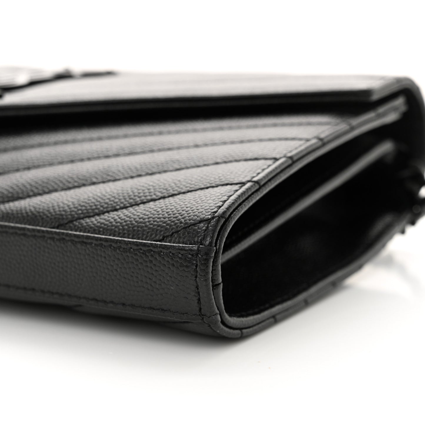 Grain De Poudre Matelasse Chevron Monogram Monochrome Chain Wallet Black