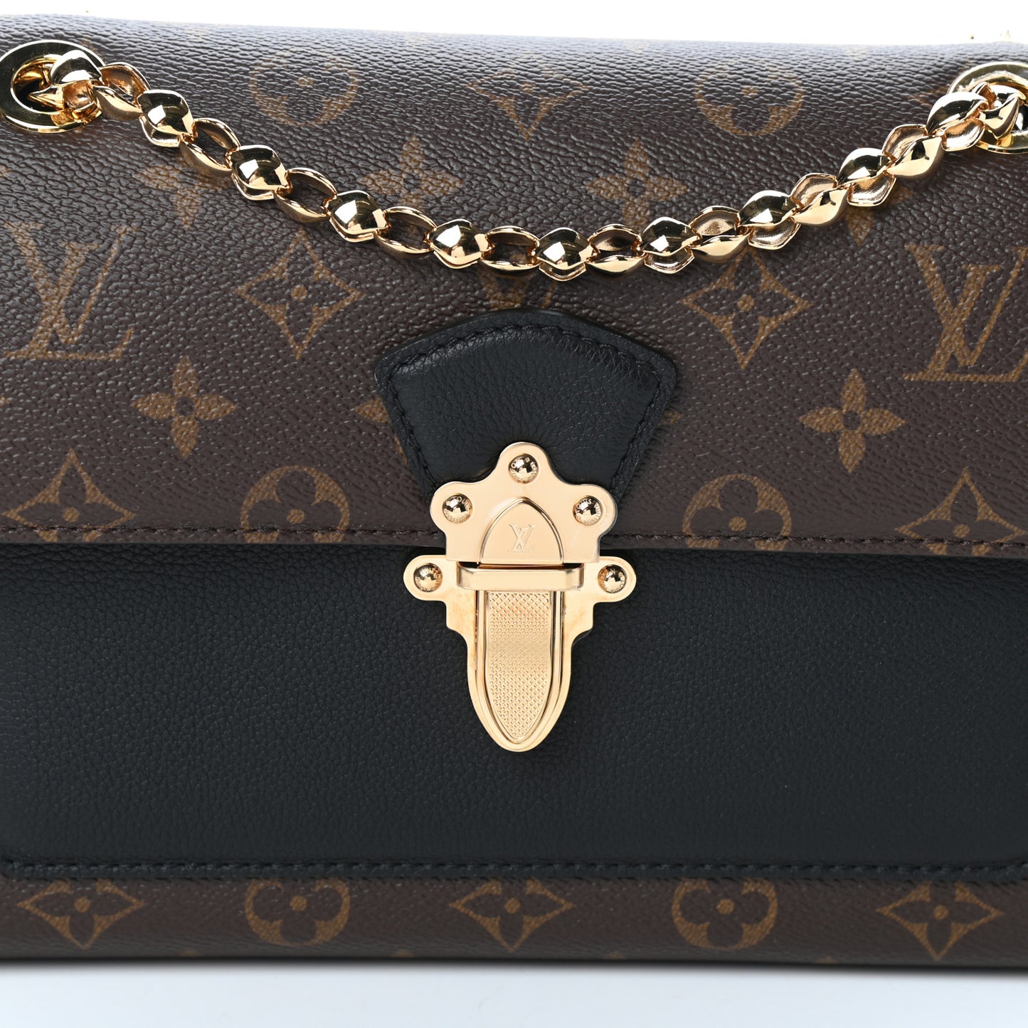 Monogram Victoire Black