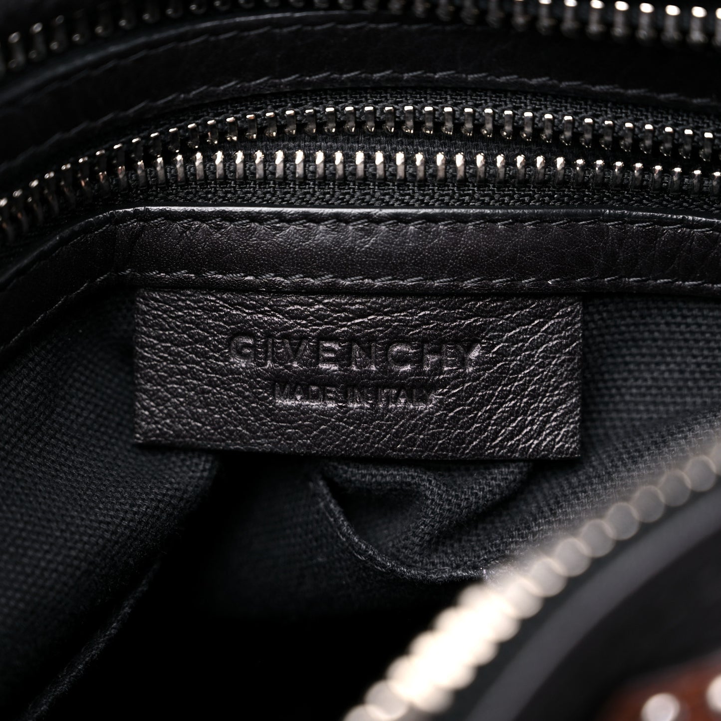 Calfskin Small Studded Pandora Black Brown