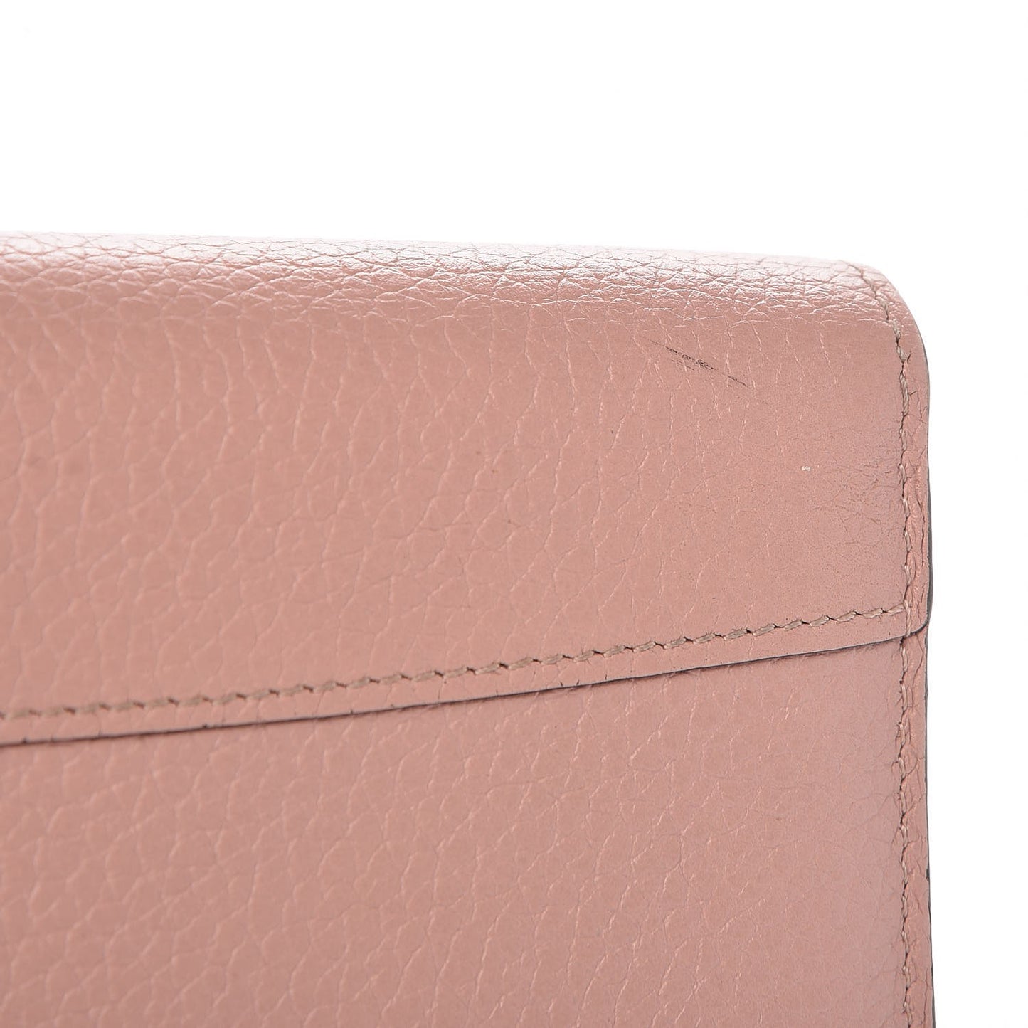 Taurillon Capucines Wallet Magnolia