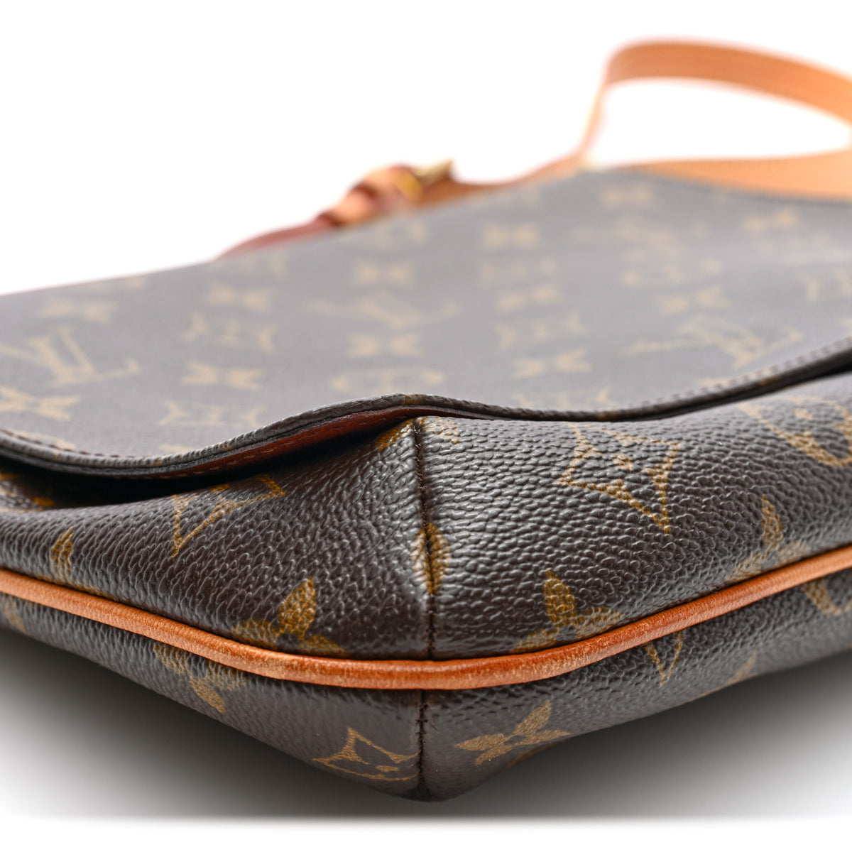 Monogram Musette Tango