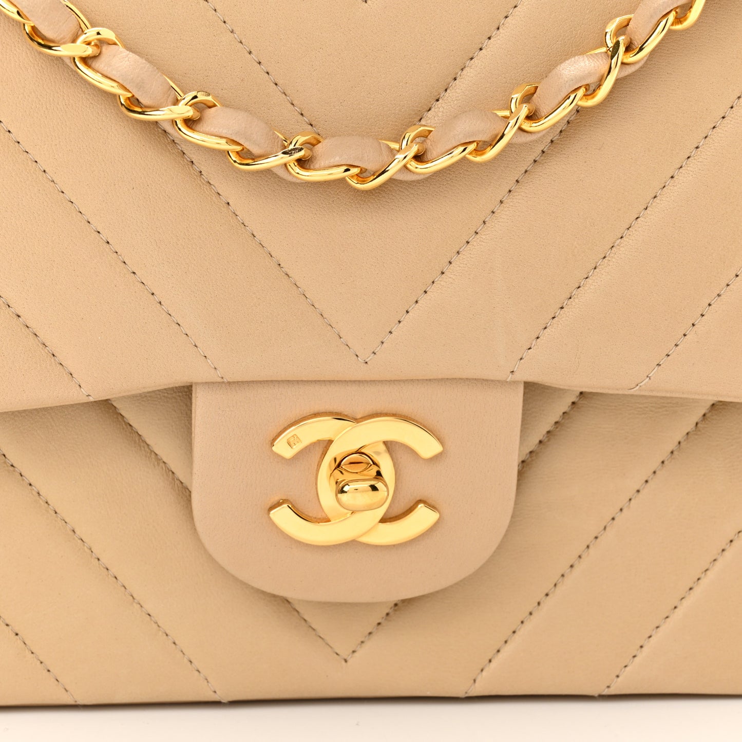 Lambskin Chevron Quilted Medium Double Flap Beige