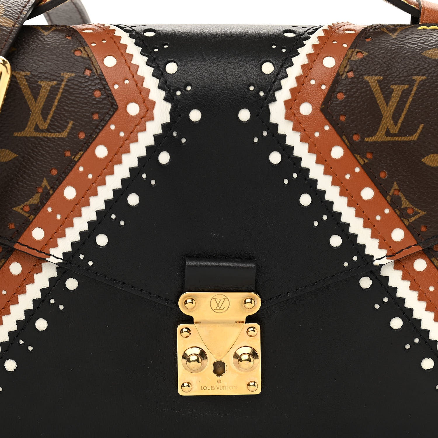 Louis Vuitton Monogram Pochette Metis MM 7 of 14