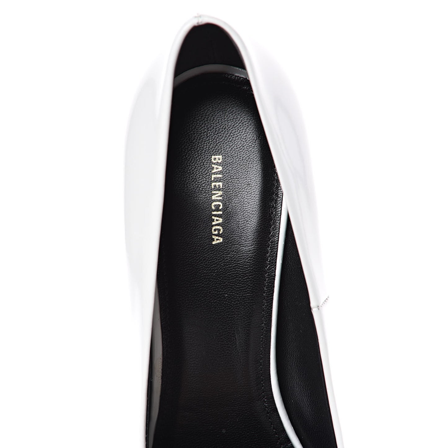 Patinated Calfskin Round Toe Pumps 38 Optic White