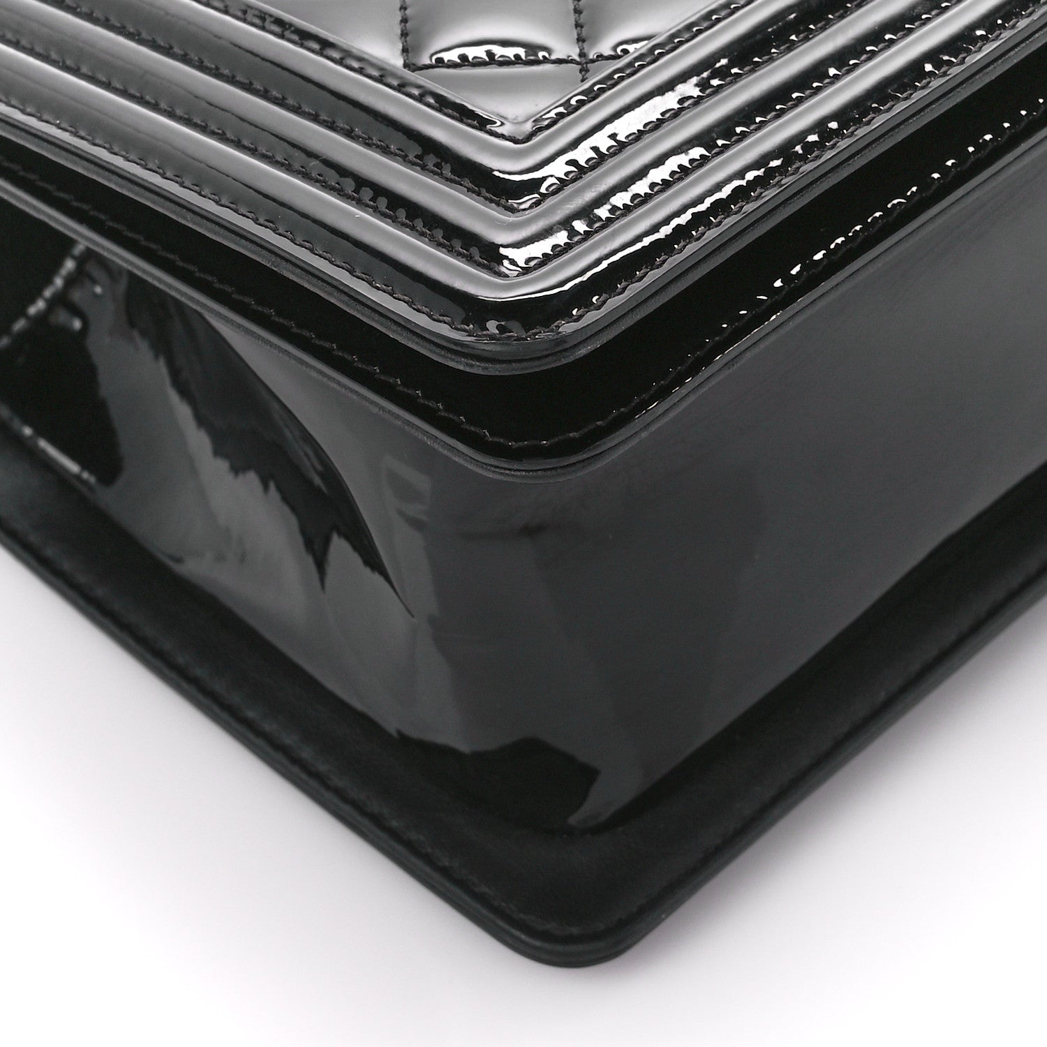 Chanel Patent Calfskin Quilted Medium Plexiglass Boy Flap Black 9 of 10