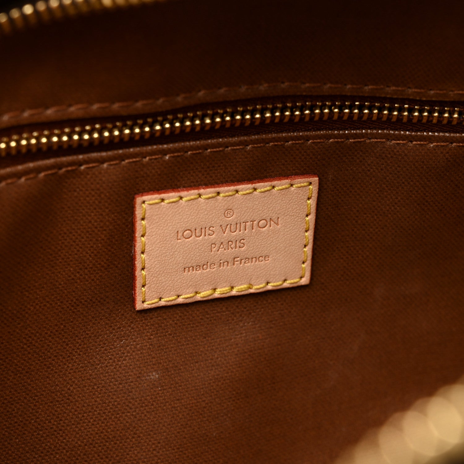Louis Vuitton Monogram Toiletry Bag 25 6 of 8