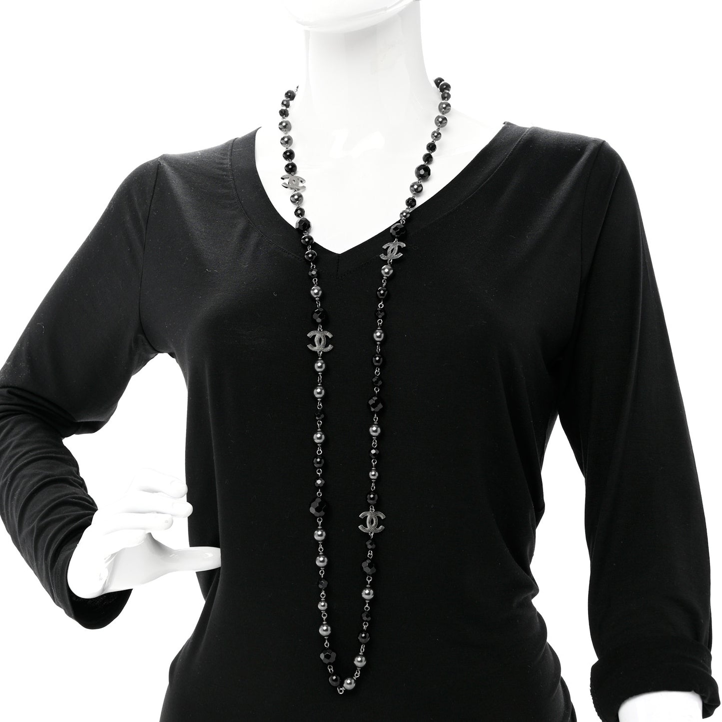 Pearl Beaded CC Long Necklace Silver Black