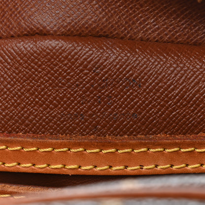 Louis Vuitton Monogram Blois 6 of 16