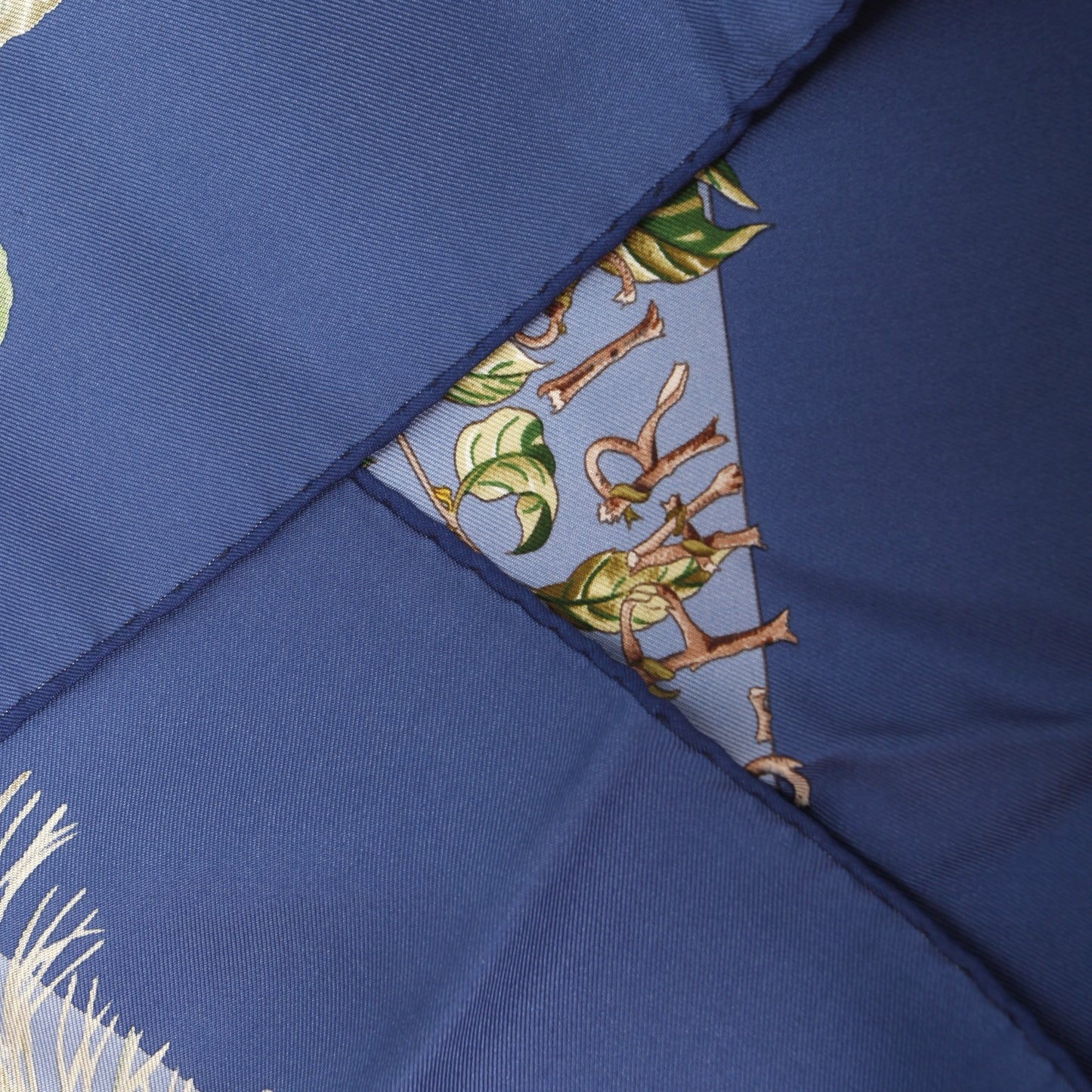 Silk Au Coeur Des Bois Scarf 90