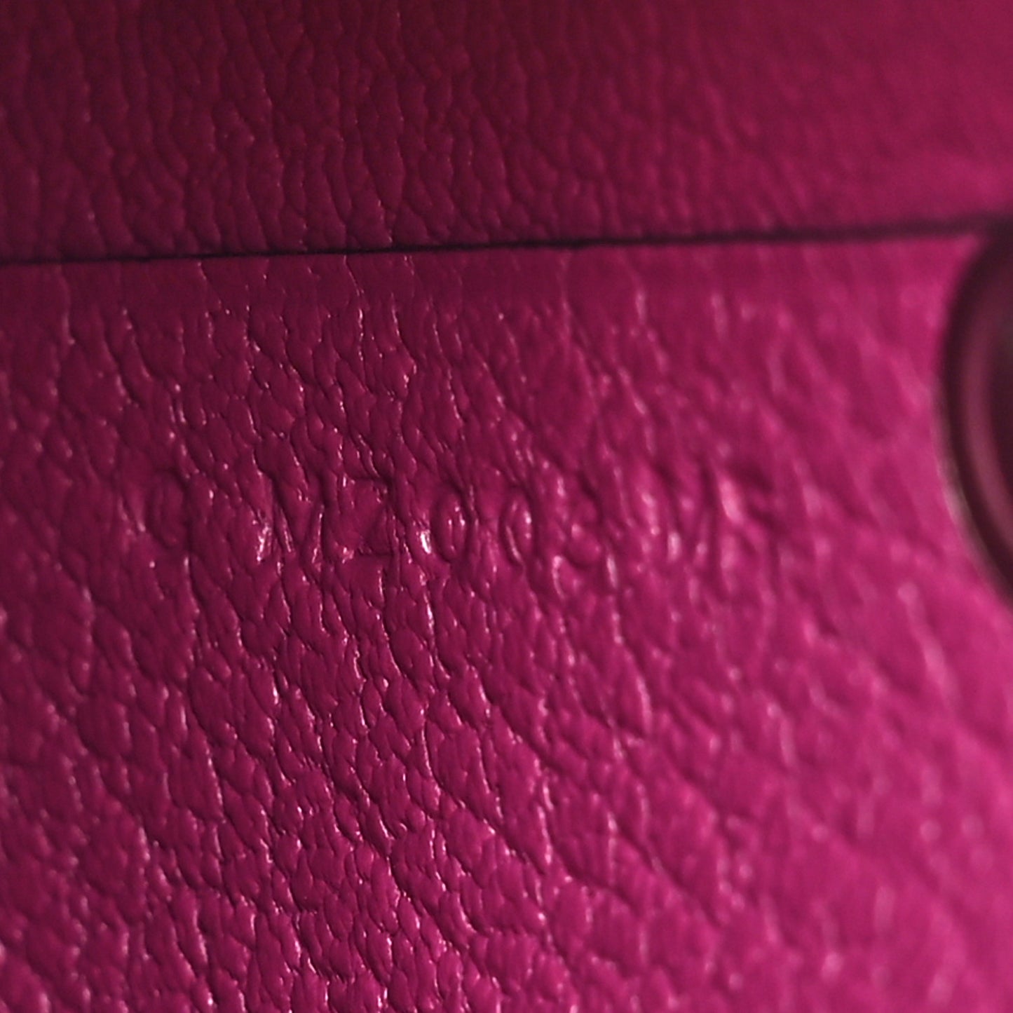 Chevre Mysore Bastia Coin Purse Rose Pourpre