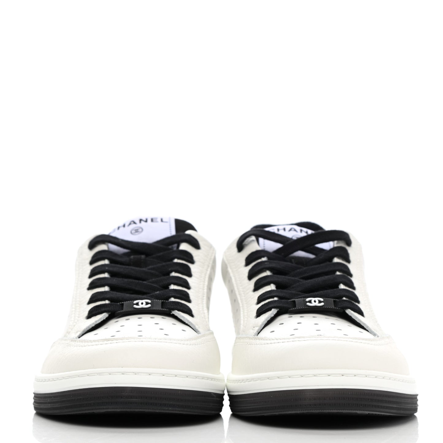 Grained Calfskin Fabric Womens Logo Sneakers 39 White Black