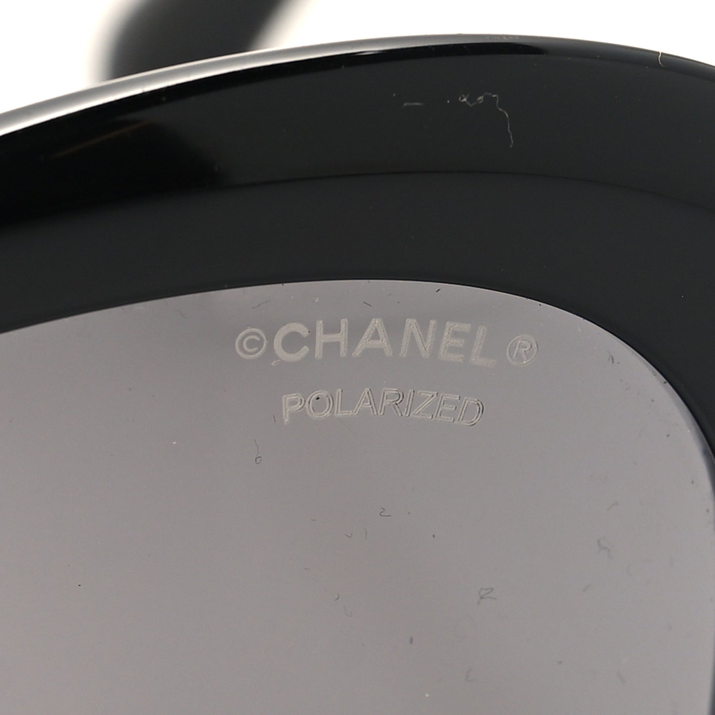 Acetate Polarized Oval CC Sunglasses 5469-B-A