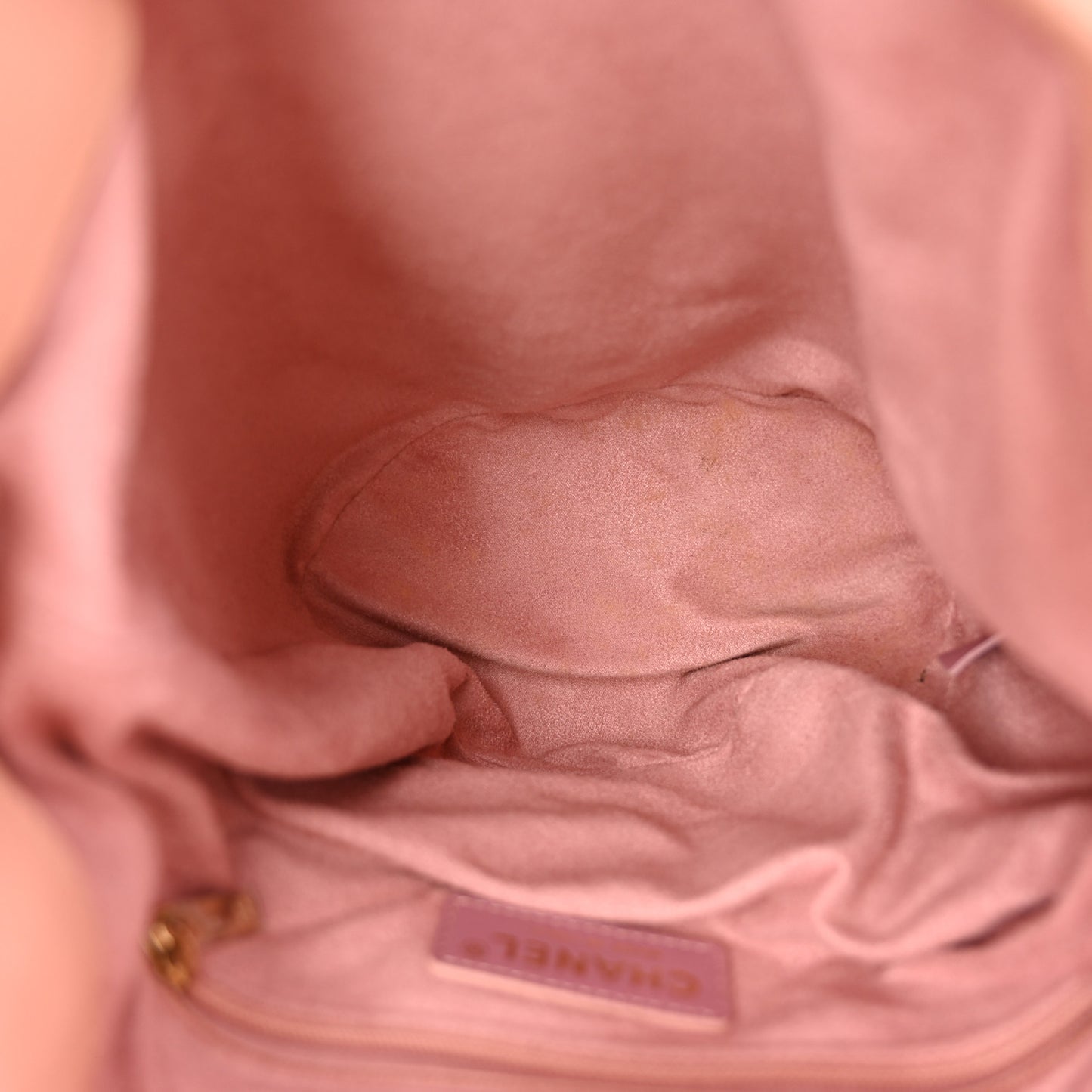 Caviar Deauville Drawstring Bucket Bag Light Pink