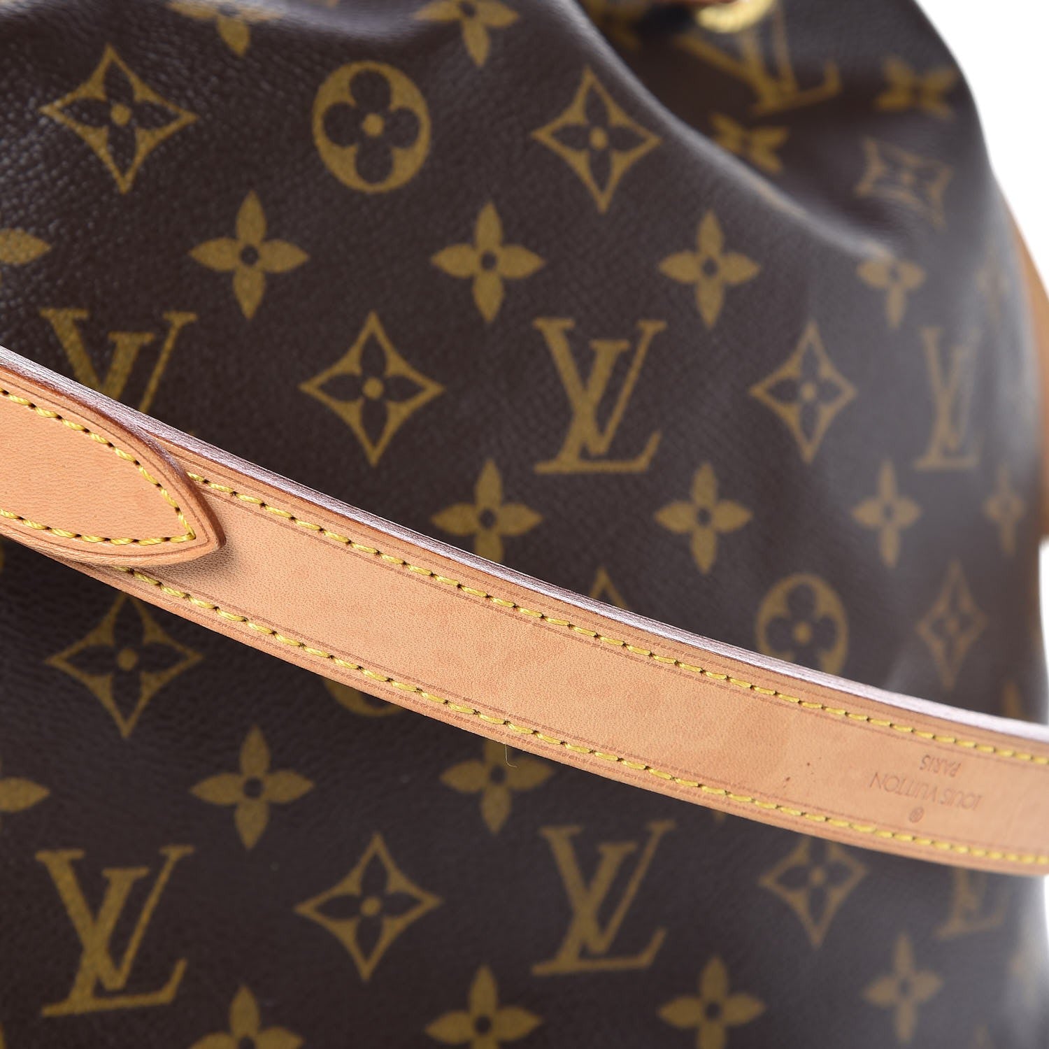 Louis Vuitton Monogram Petit Noe 9 of 10