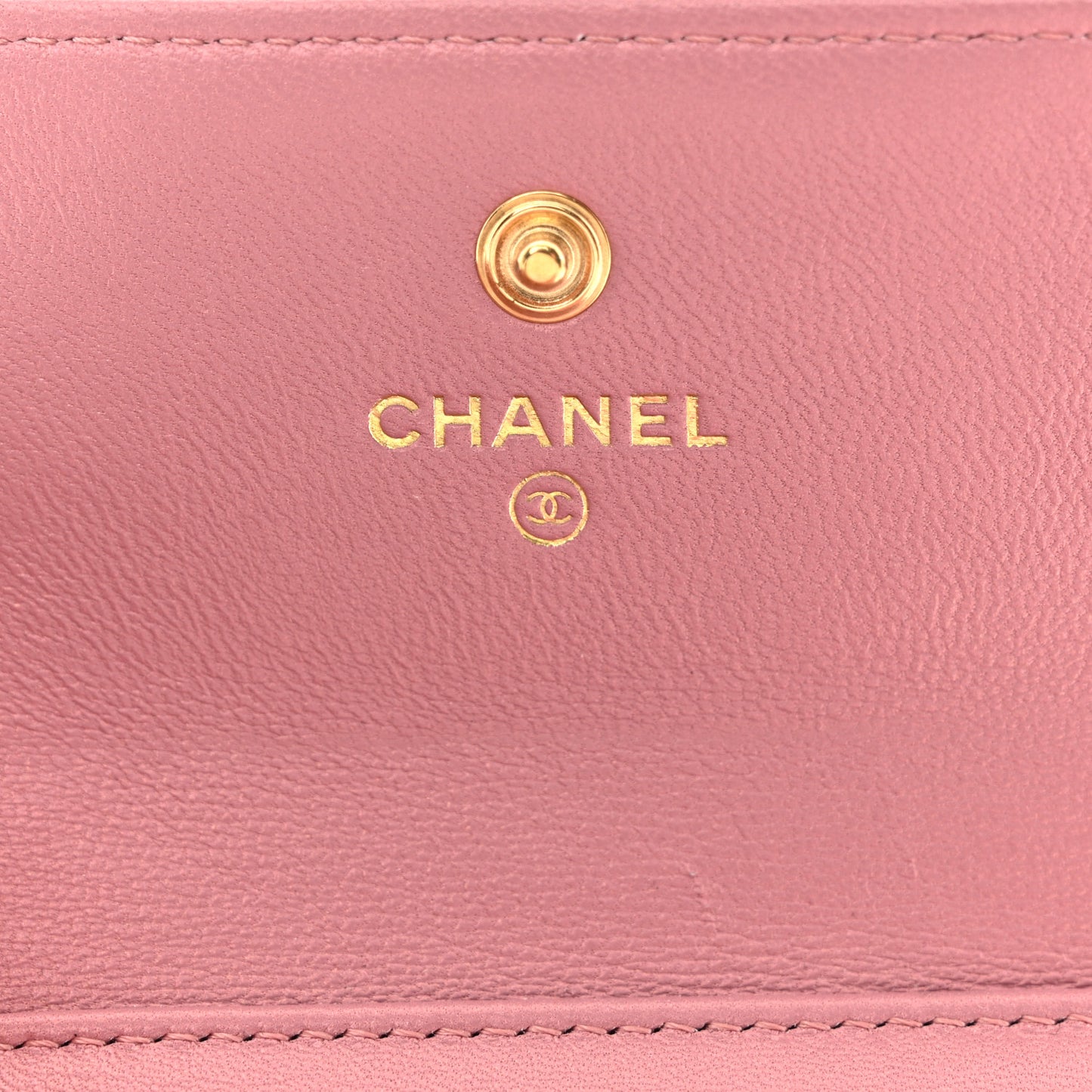 Metallic Lambskin Quilted Compact Boy Wallet Pink