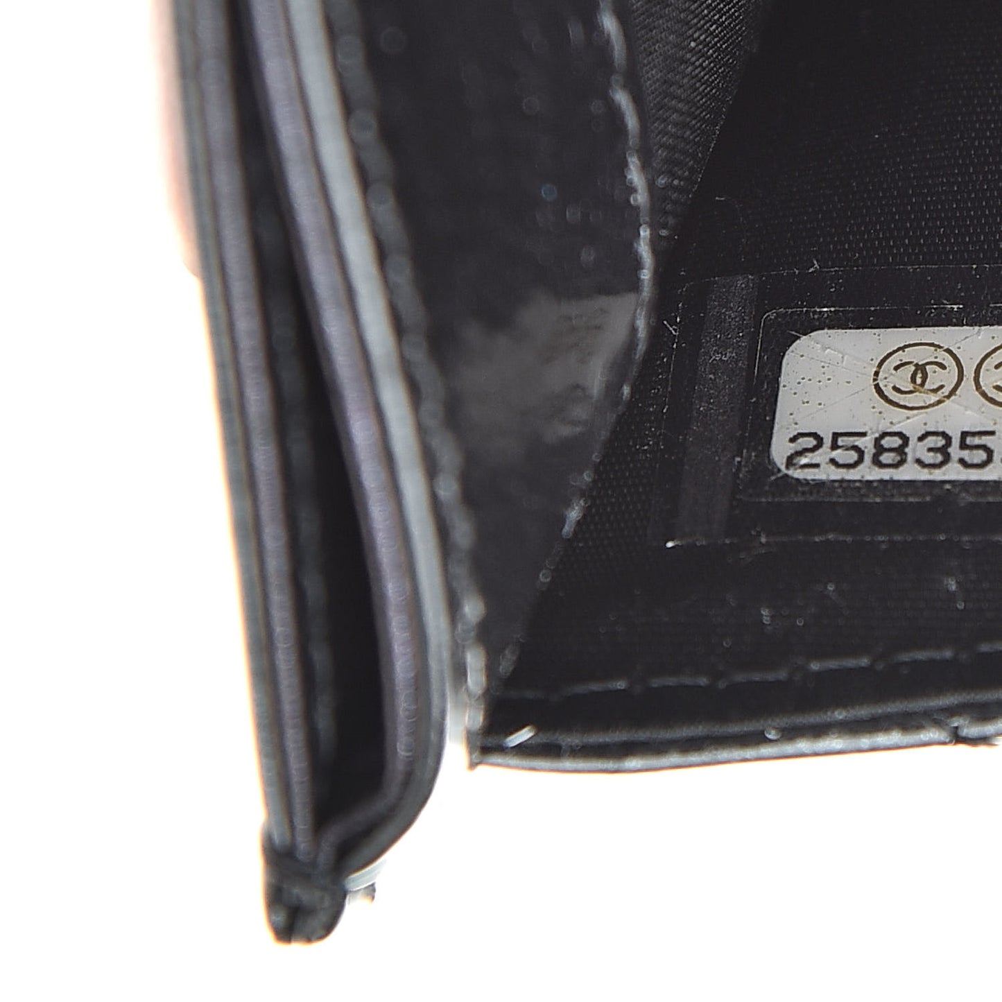 Patent Metallic Crumpled Calfskin Chevron Quilted Card Holder Black