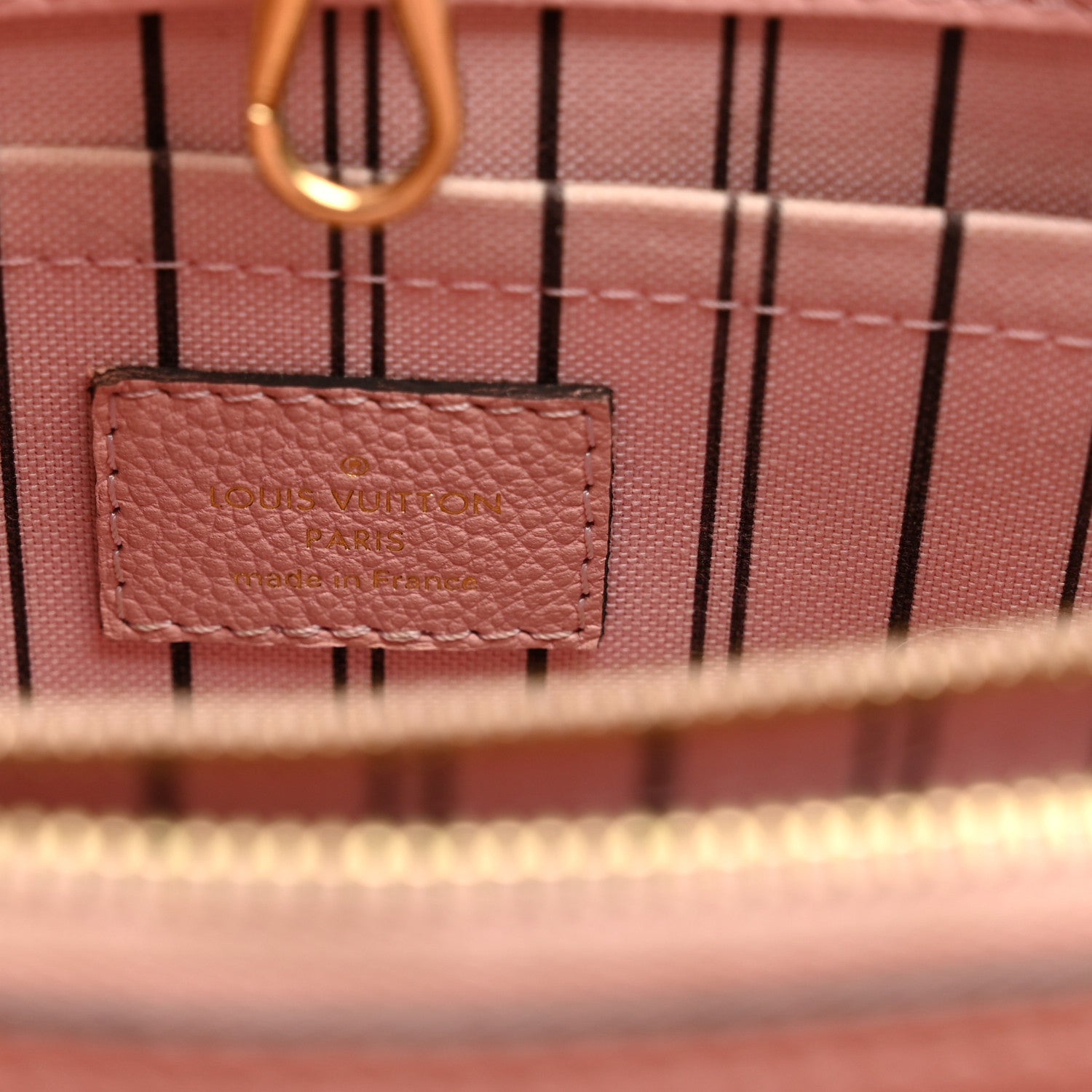 Louis Vuitton Empreinte Montaigne BB Rose Poudre 6 of 10