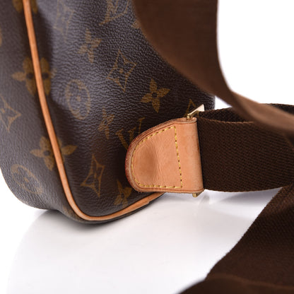 Louis Vuitton Monogram Pochette Gange 9 of 10