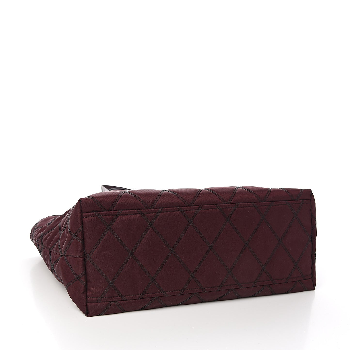 Nylon Tessuto Saffiano Impuntu Quilted Shopper Tote Granato