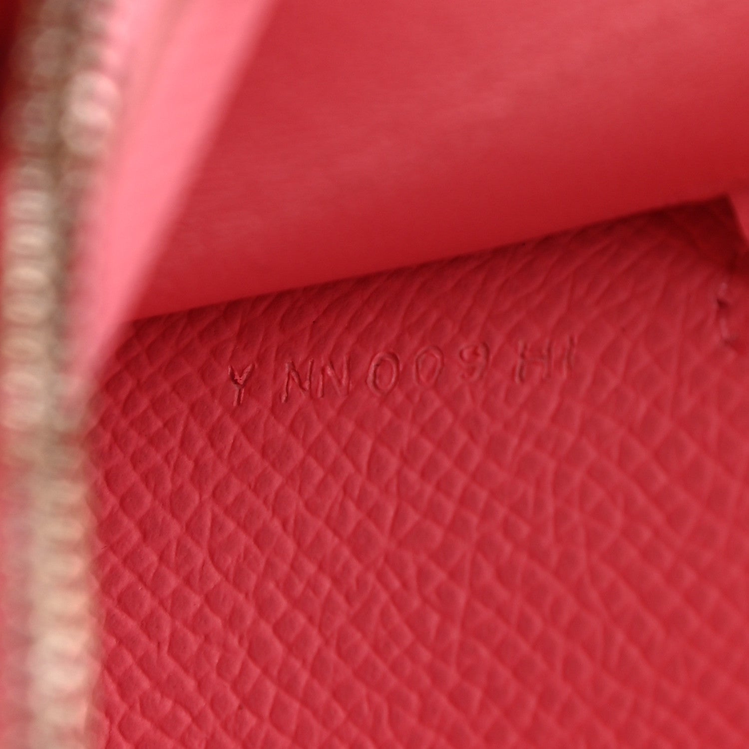 Hermes Epsom Kelly Wallet To Go Rose Confetti 6 of 8