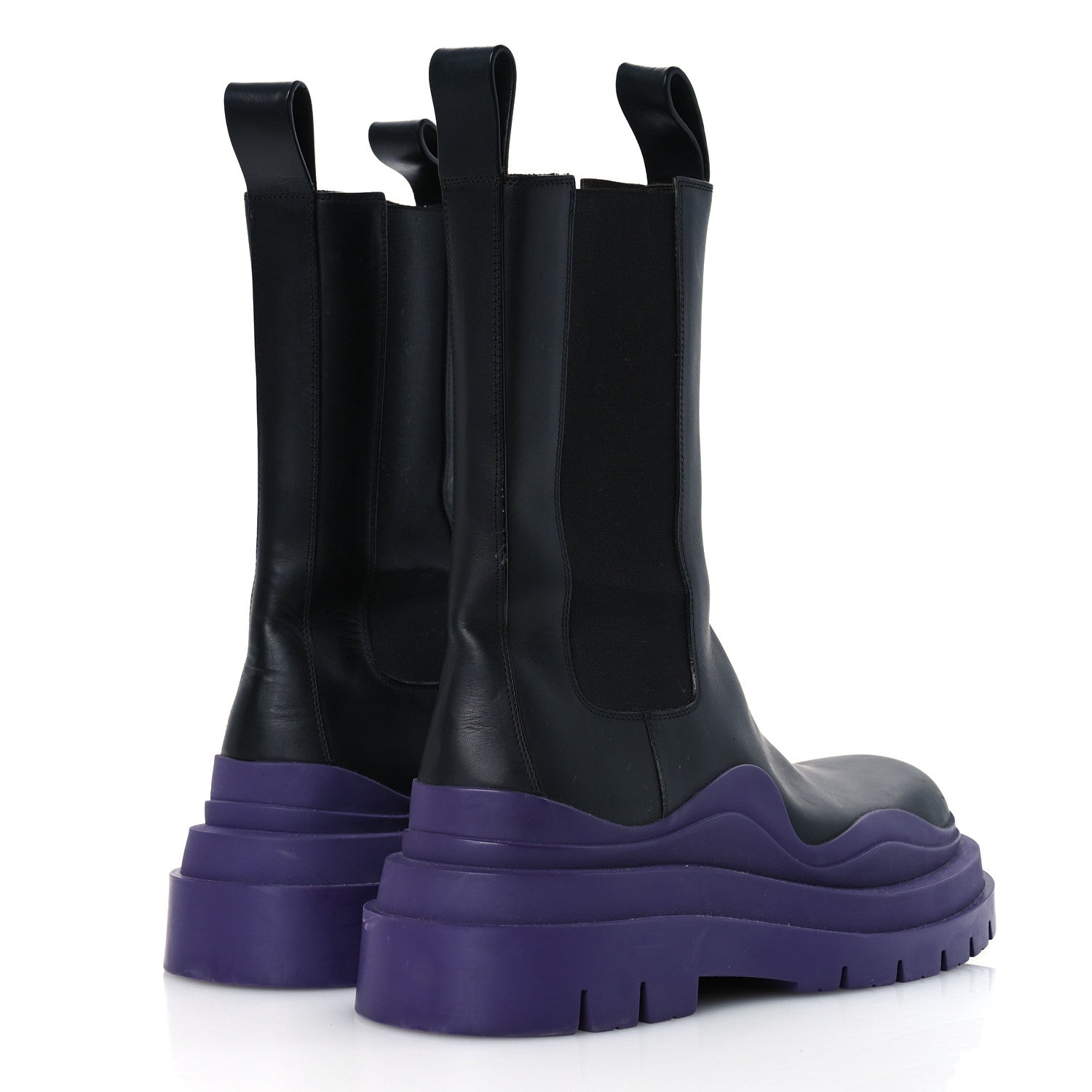Bottega Veneta Calfskin The Tire Chelsea Boots 38 Black Plum 5 of 13