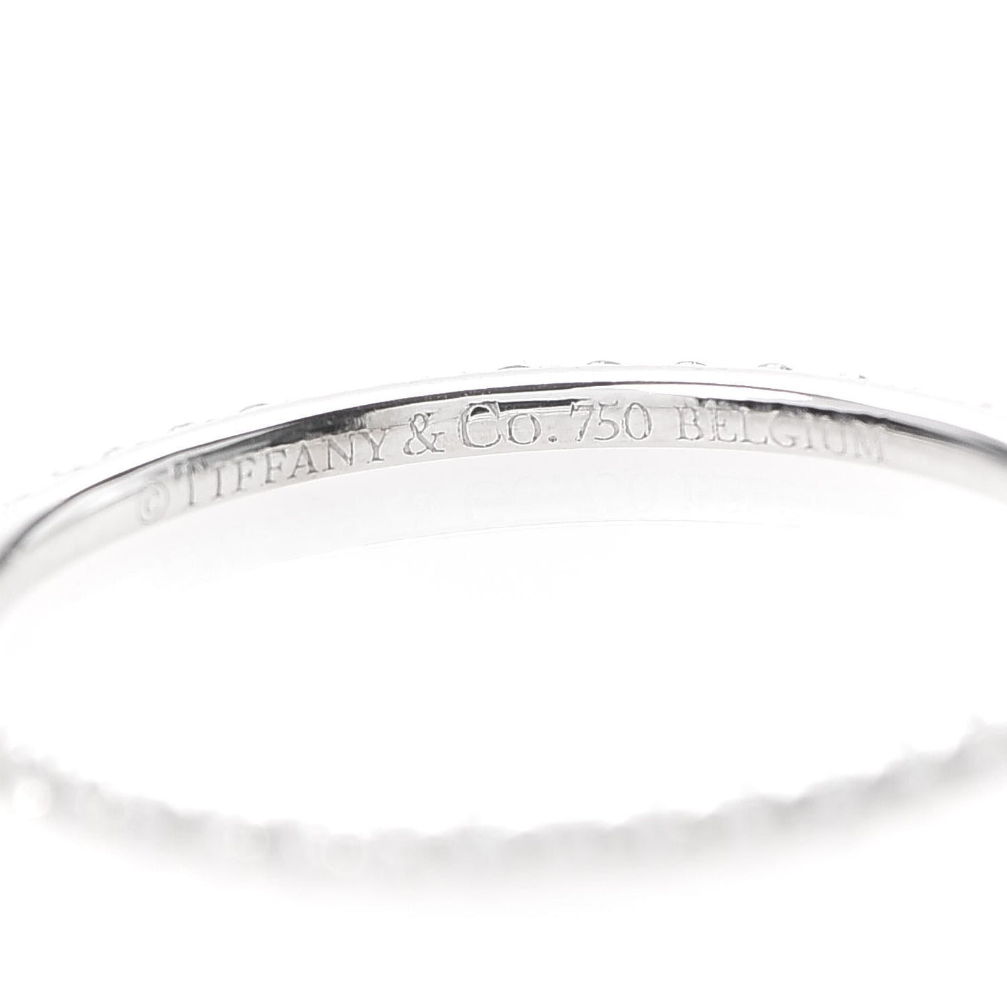18K White Gold Diamond Metro Band Ring 54 7